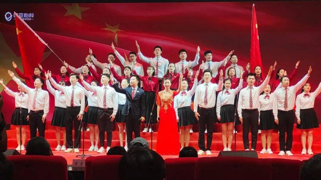 与“吊环王”刘洋面对面!中国移动全球通新春答谢会点亮美好